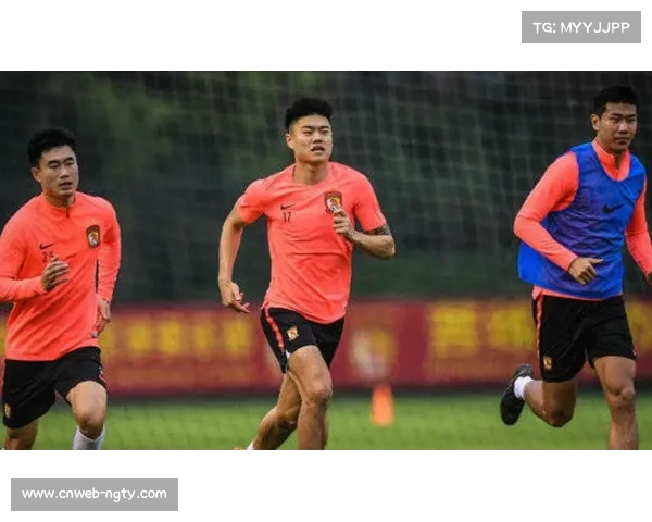 密集赛程下球员健康成为最大挑战 如何平衡竞技与恢复压力